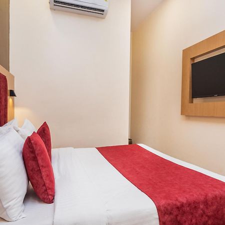 Hotel Priceless Suite Bombay Exhibition Centre Goregaon West Mumbai Bagian luar foto